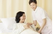 上海護(hù)工陪護(hù)讓人滿意在哪里